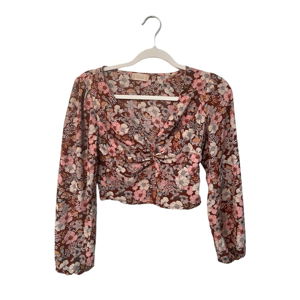 ☆ Altar’d State Wild Flora Top ☆